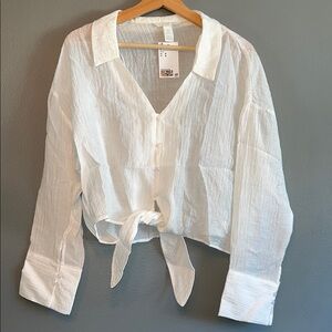 H&M White Tie Front Notched Collar Blouse